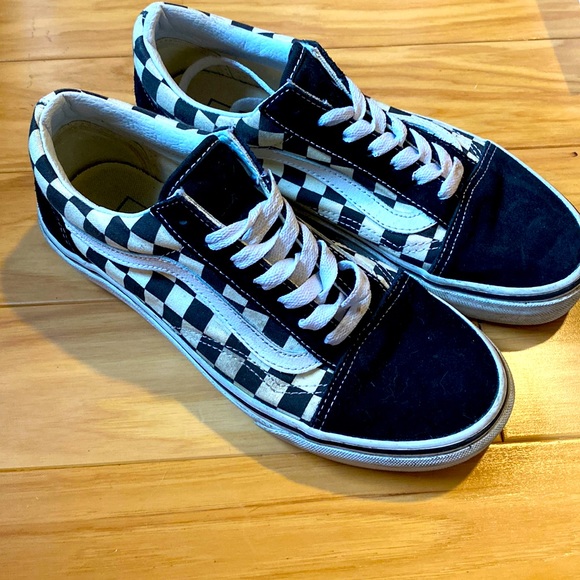 Vans Shoes Black And White Checkered Vans Mens 55 Womens 7 Poshmark